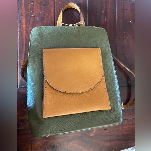 Divina Firenze Handbags - Divina Firenze Genuine Leather made in Italy. Backpack, handbag, shoulder purse